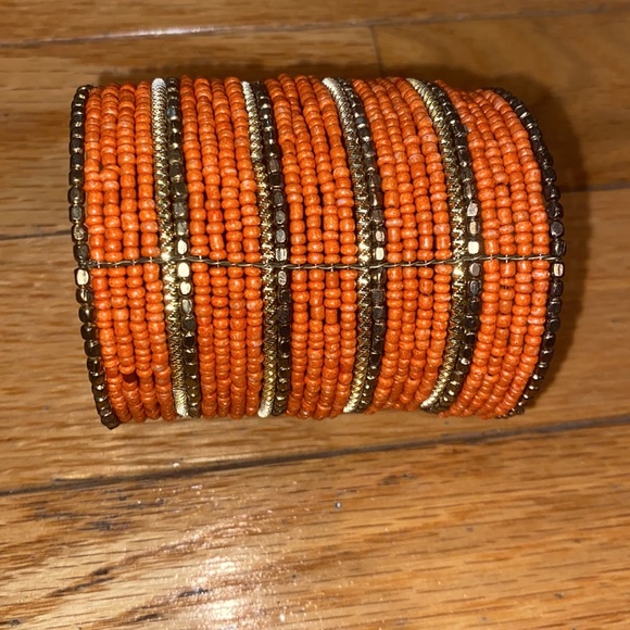 Bracelets - Picture 2 of 4